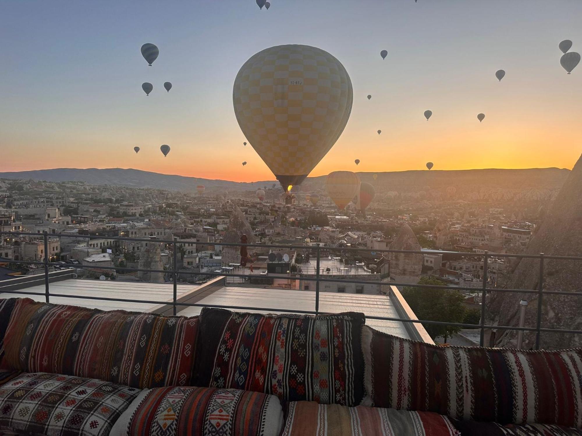 Hira Cave Hotel Göreme Eksteriør bilde